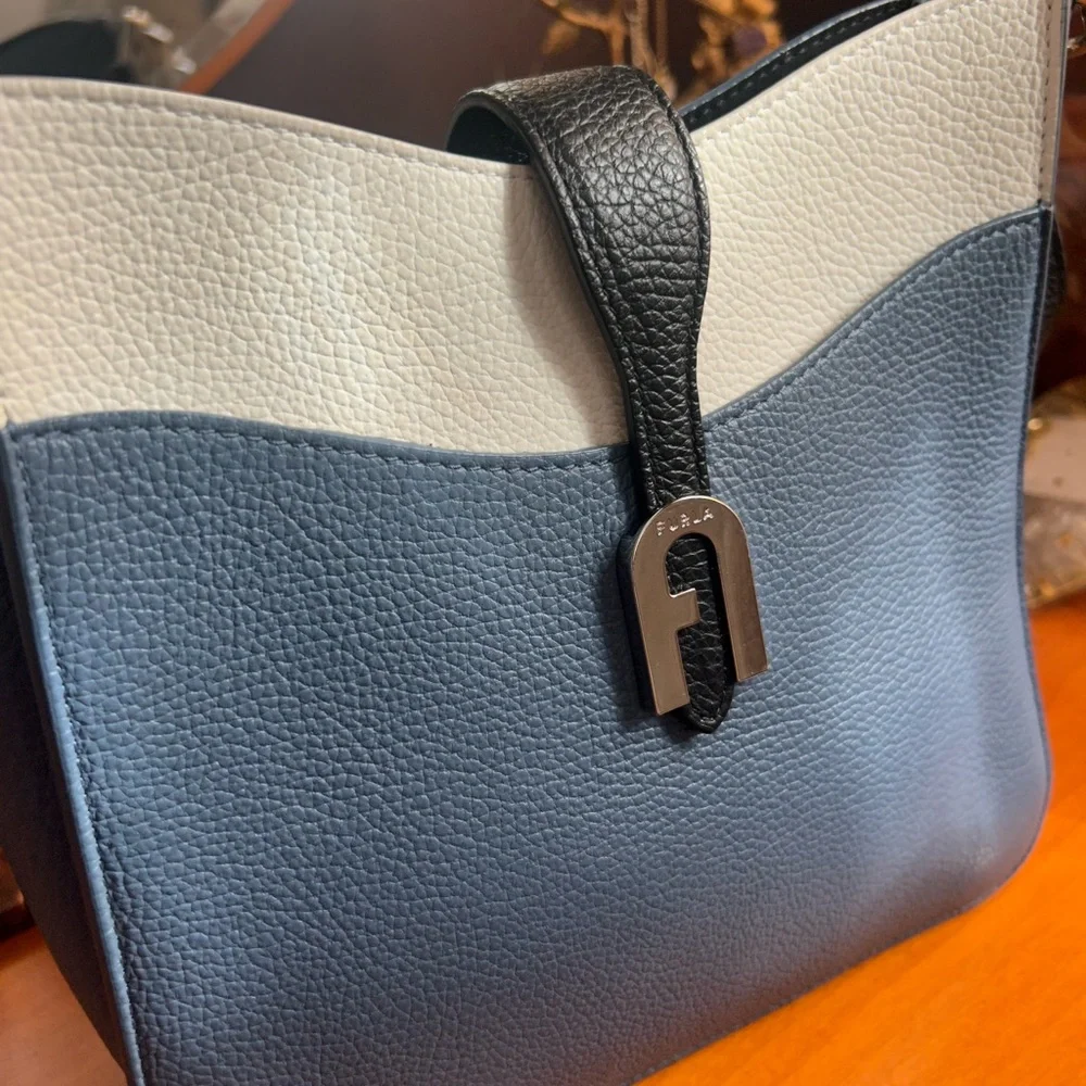 Brand New FURLA tote bag - Picture 6 of 12